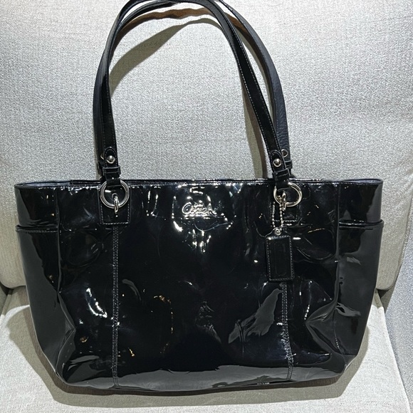 Coach Black Signature Patent Leather Embossed Tote Bag - Picture 4 of 13